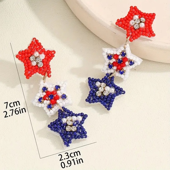 Triple star beaded patriotic dangle earrings USA flag colors 4th of July new - Picture 4 of 5